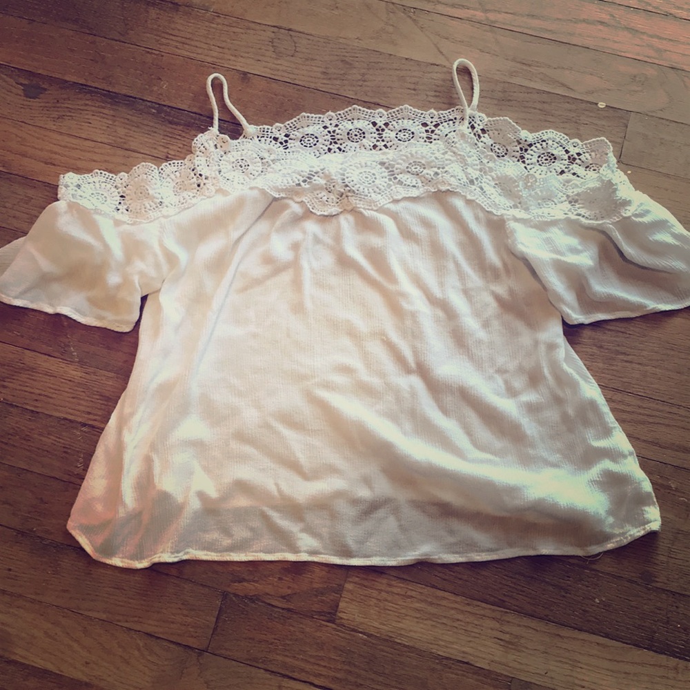 White Cold Shoulder Top ✨